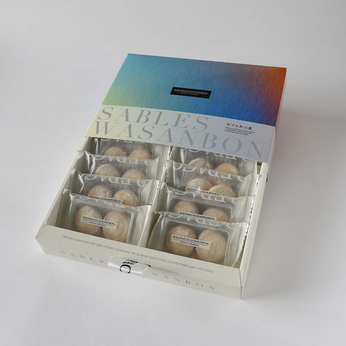 平飼い卵フルーツエッグを使用したクッキーと和三盆糖を合わせました