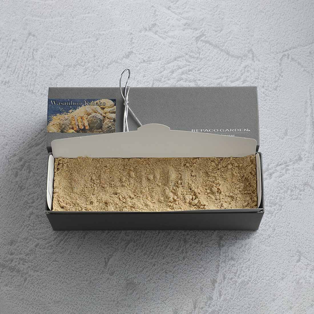 平飼い卵フルーツエッグを使用したクッキーと和三盆糖を合わせました